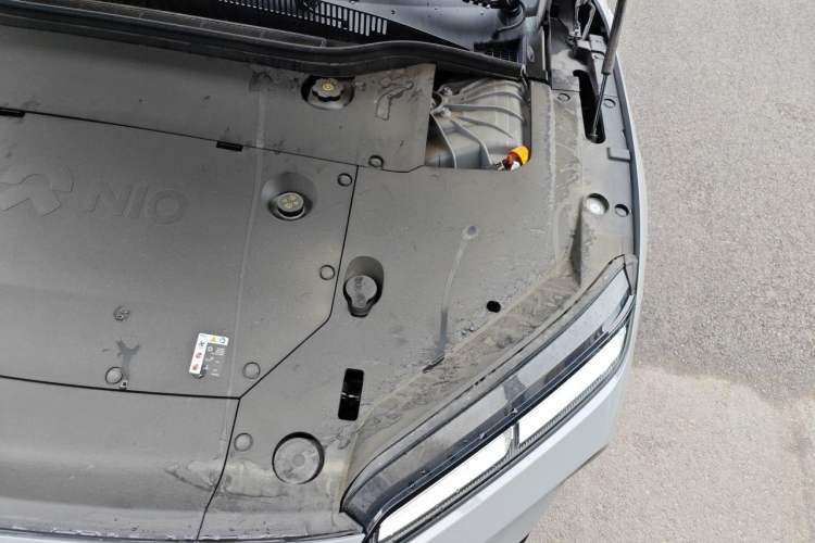 Used Nio ET5T 2025 75 kWh Touring Engine Bay Left