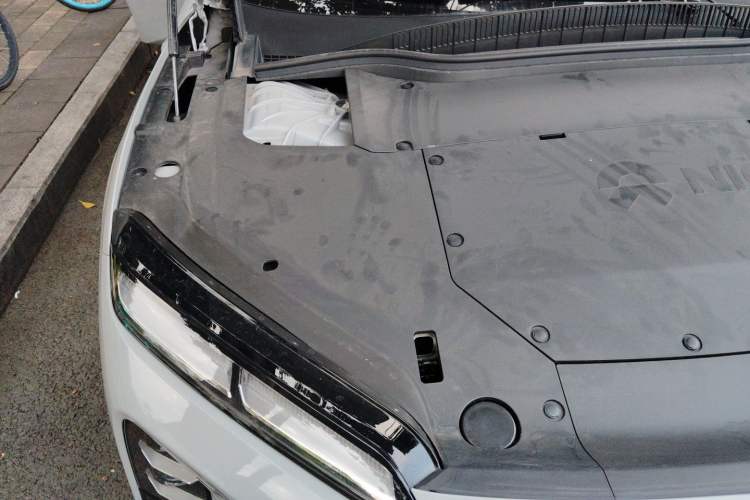 Used Nio ET5T 2025 75 kWh Touring Engine Bay Right