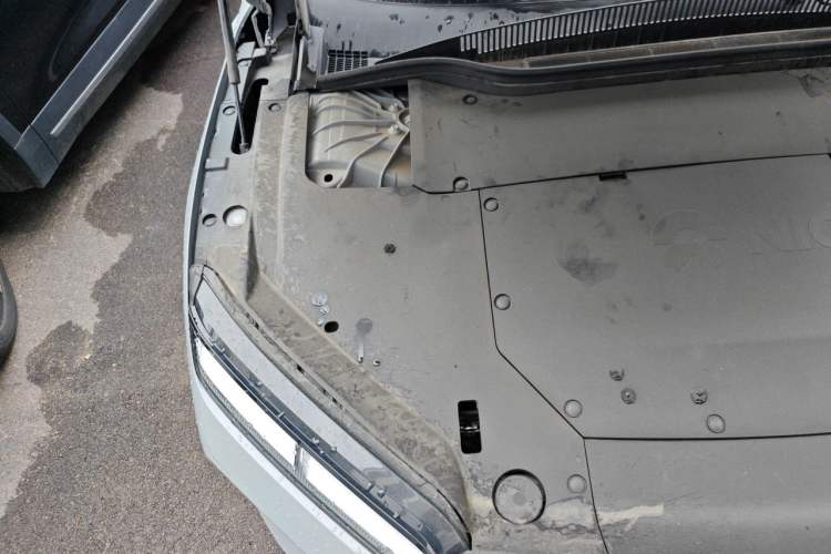 Used Nio ET5T 2025 75 kWh Touring Engine Bay Right