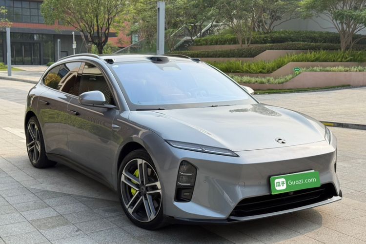 Used Nio ET5T 2025 Model Champion Commemorative Edition, 75kWh Touring Exterior 3