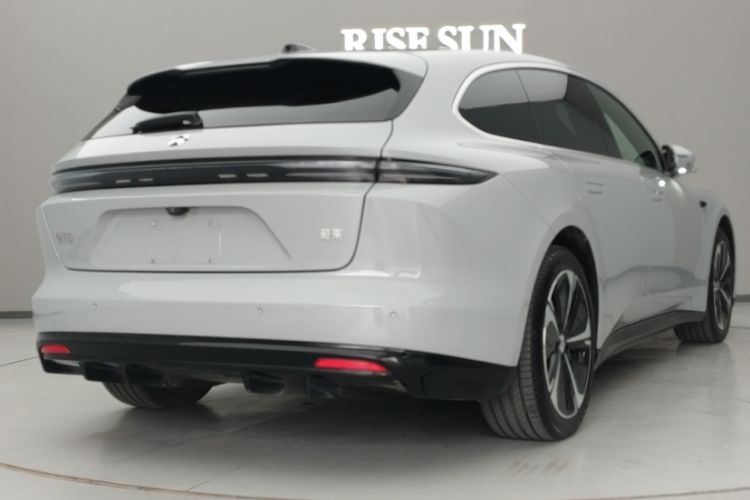 Used Nio ET5T 2025 75 kWh Touring Exterior 4