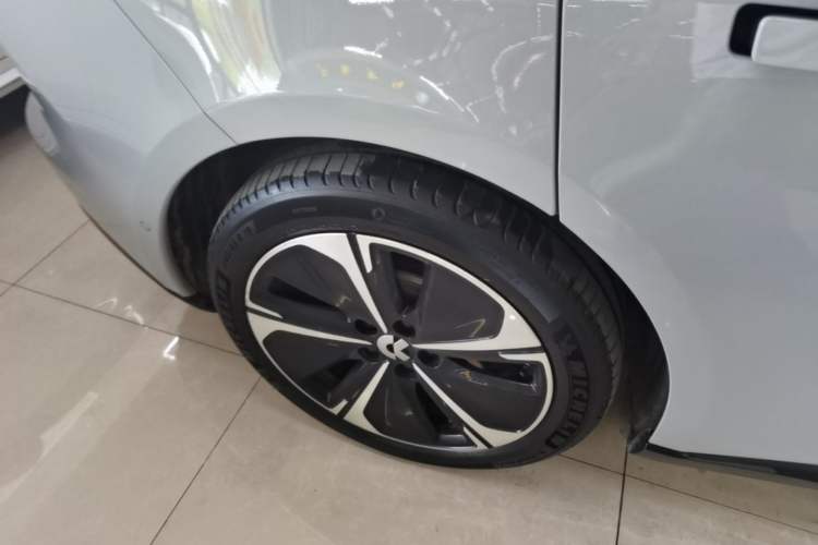 Used Nio ET5T 2025 75 kWh Touring Exterior 5