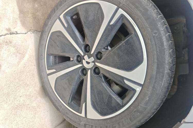 Used Nio ET5T 2025 75 kWh Touring Exterior 5