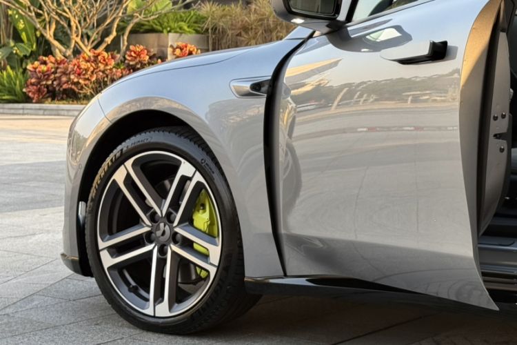 Used Nio ET5T 2025 Model Champion Commemorative Edition, 75kWh Touring Exterior 7