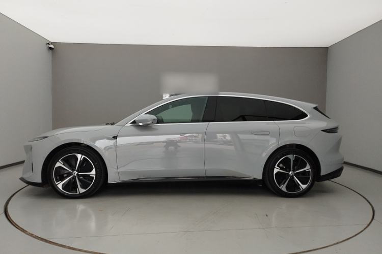 Used Nio ET5T 2025 75 kWh Touring Exterior 9