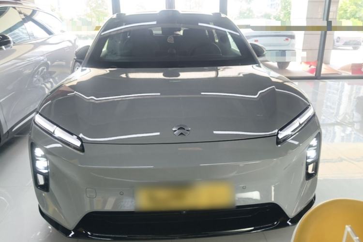 Used Nio ET5T 2025 75 kWh Touring Front