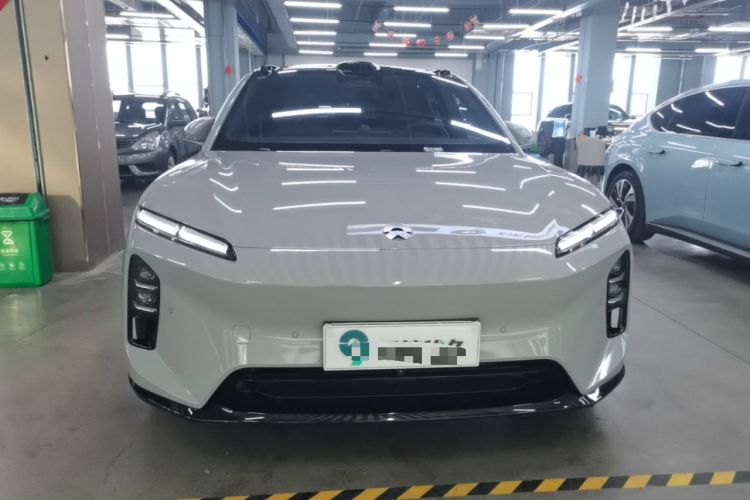 Used Nio ET5T 2025 75 kWh Touring Front