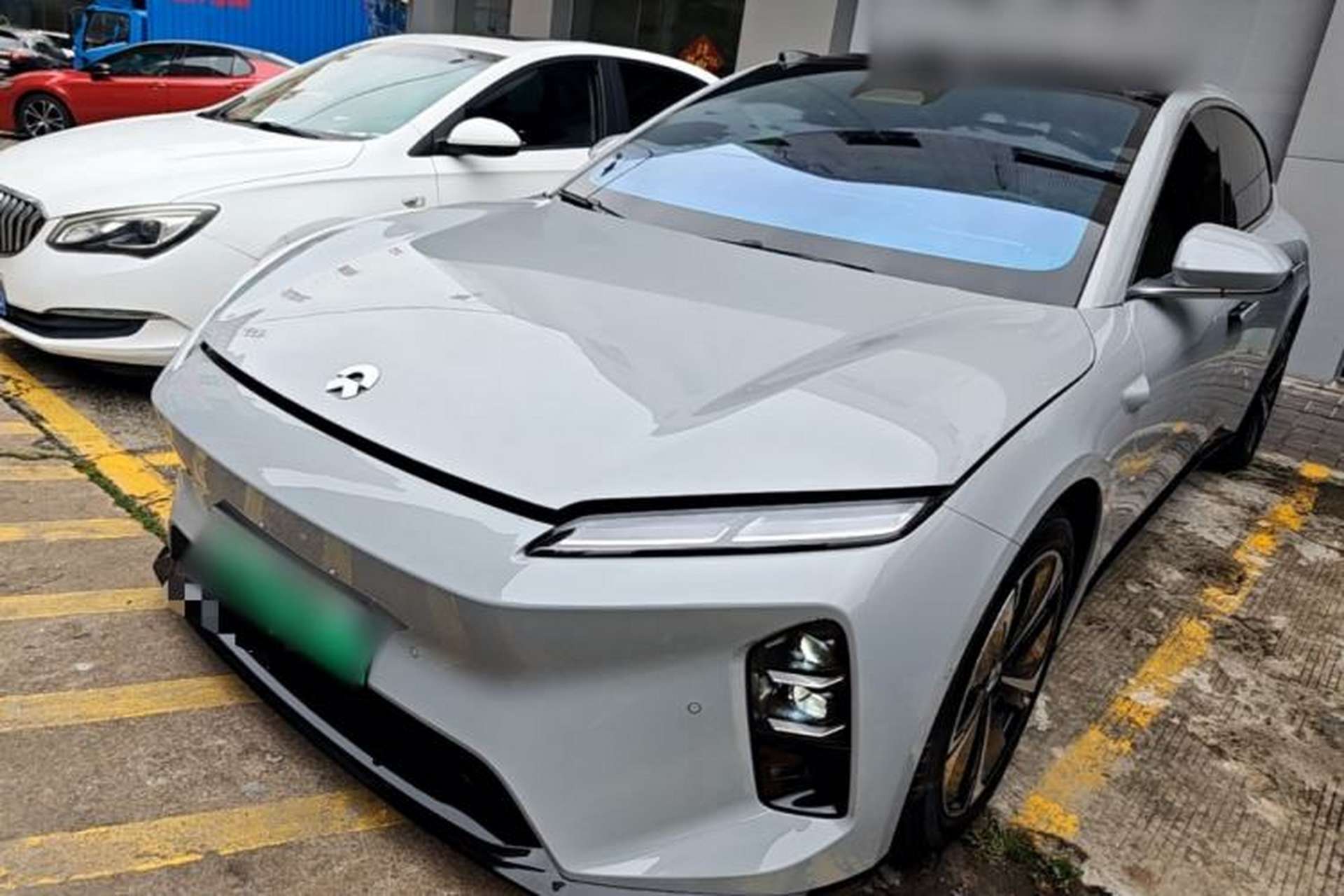 Used Nio ET5T 2025 75 kWh Touring Front Left 45 Deg