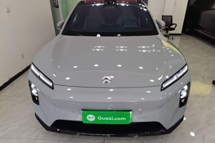 Used Nio ET5T 2025 75 kWh Touring Front