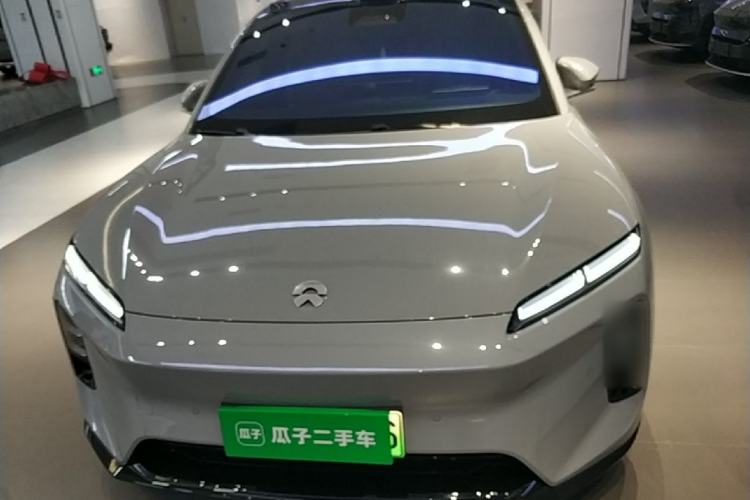 Used Nio ET5T 2025 75 kWh Touring Front