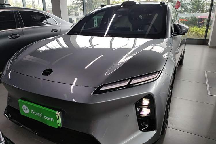 Used Nio ET5T 2025 75 kWh Touring Front