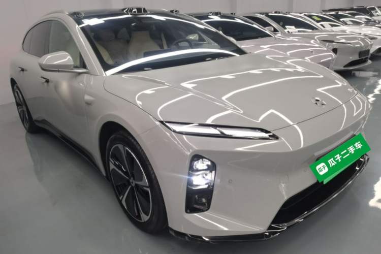 Used Nio ET5T 2025 75 kWh Touring Front Right 45 Deg