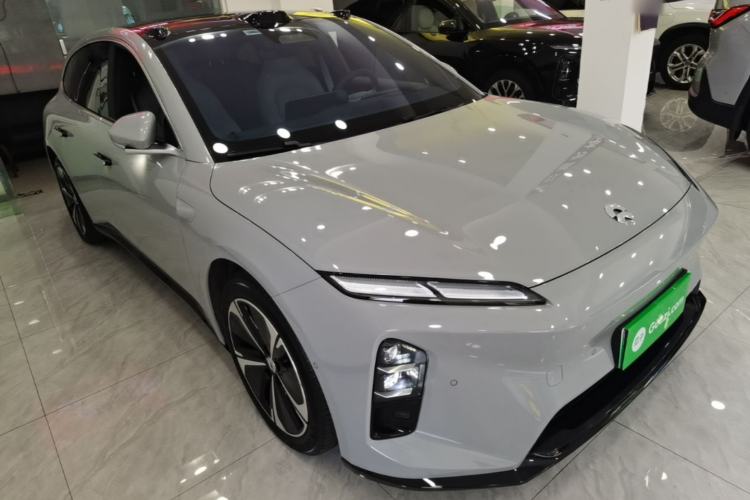 Used Nio ET5T 2025 75 kWh Touring Front Right 45 Deg