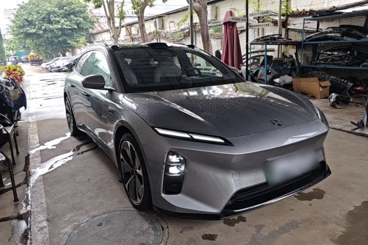 Used Nio ET5T 2025 75 kWh Touring Front Right 45 Deg