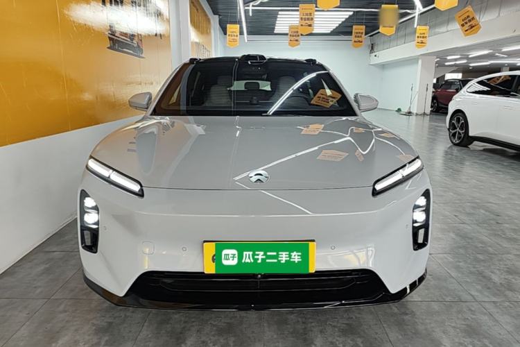 Used Nio ET5T 2025 Model Champion Commemorative Edition, 75kWh Touring Front