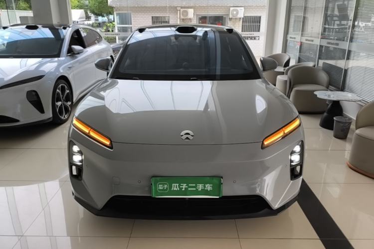 Used Nio ET5T 2025 75 kWh Touring Front