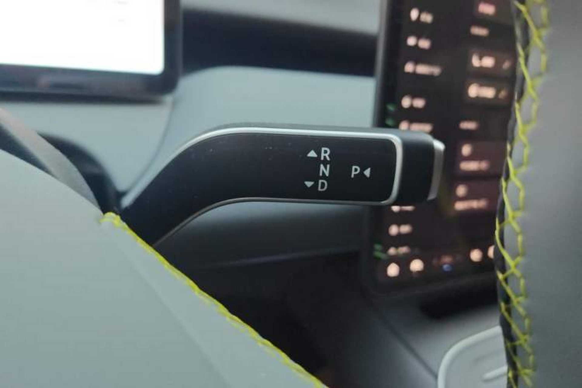 Used Nio ET5T 2025 Model Champion Commemorative Edition, 75kWh Touring Gear Lever