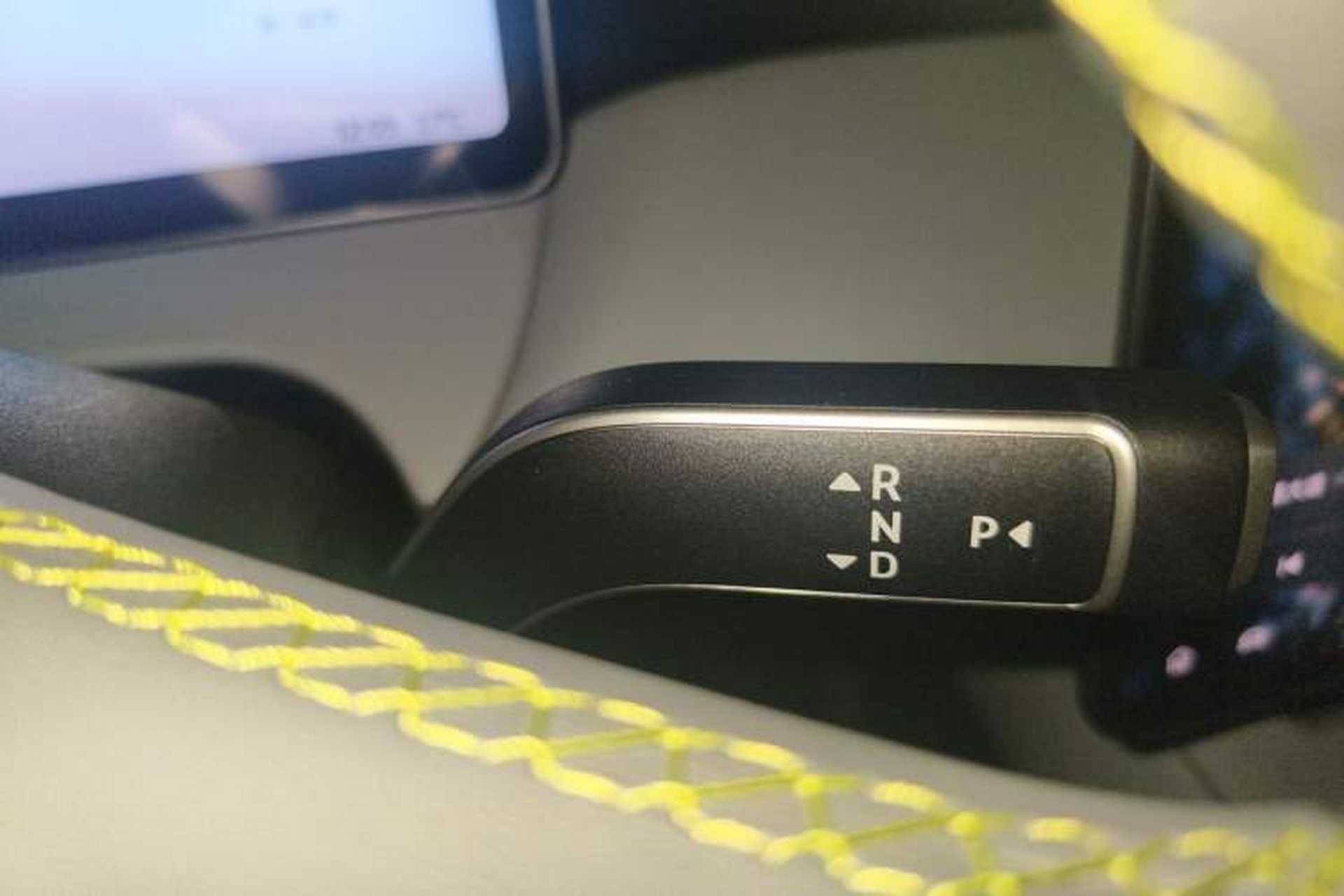 Used Nio ET5T 2025 Model Champion Commemorative Edition, 75kWh Touring Gear Lever