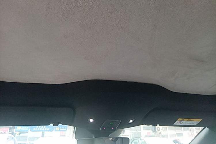 Used Nio ET5T 2025 75 kWh Touring Headliner