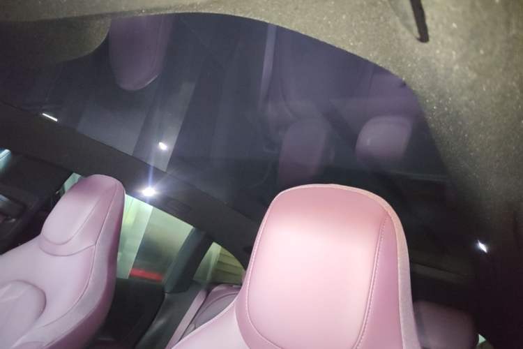 Used Nio ET5T 2025 75 kWh Touring Headliner