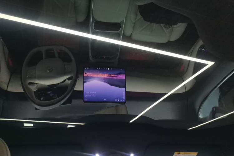 Used Nio ET5T 2025 75 kWh Touring Headliner