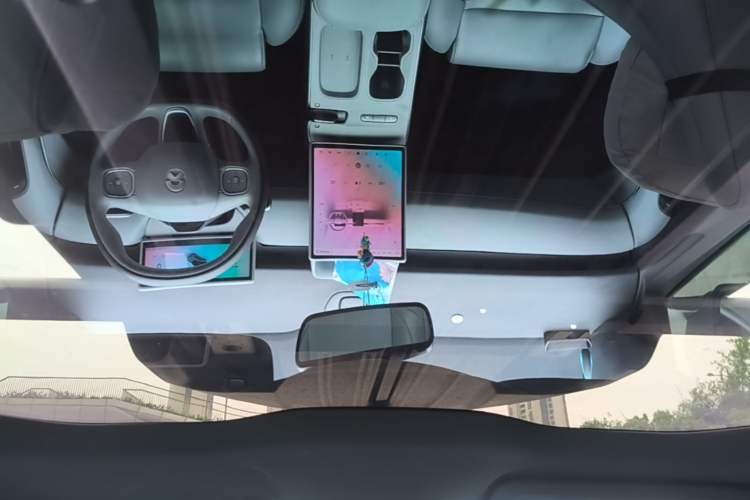 Used Nio ET5T 2025 75 kWh Touring Headliner
