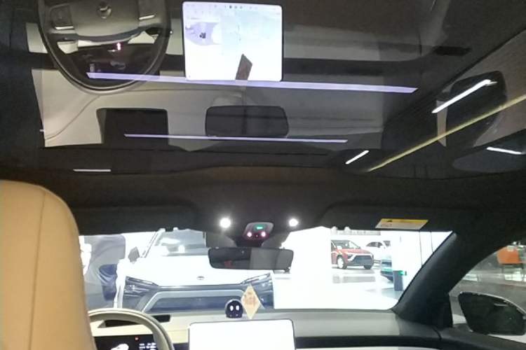 Used Nio ET5T 2025 75 kWh Touring Headliner