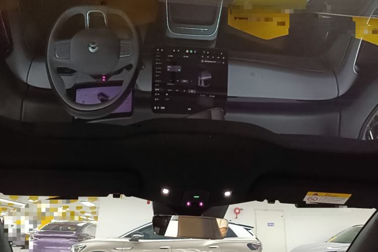 Used Nio ET5T 2025 75 kWh Touring Headliner