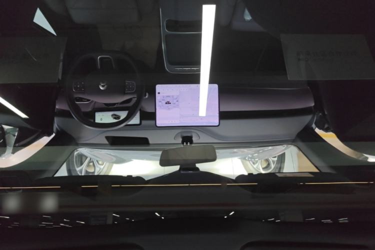 Used Nio ET5T 2025 75 kWh Touring Headliner