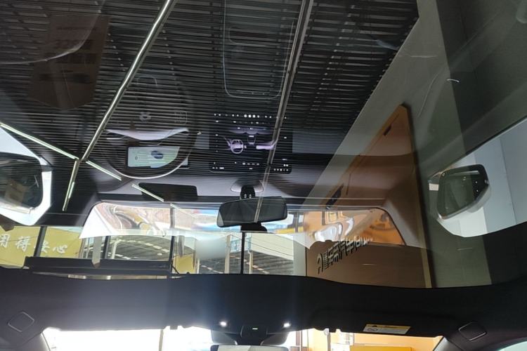 Used Nio ET5T 2025 Model Champion Commemorative Edition, 75kWh Touring Headliner