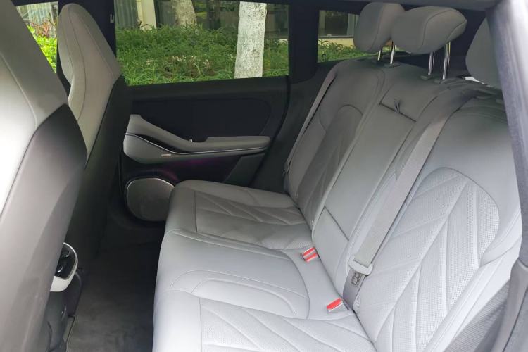 Used Nio ET5T 2025 75 kWh Touring Interior 5