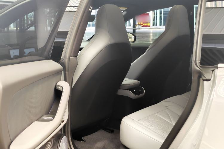 Used Nio ET5T 2025 75 kWh Touring Interior 5
