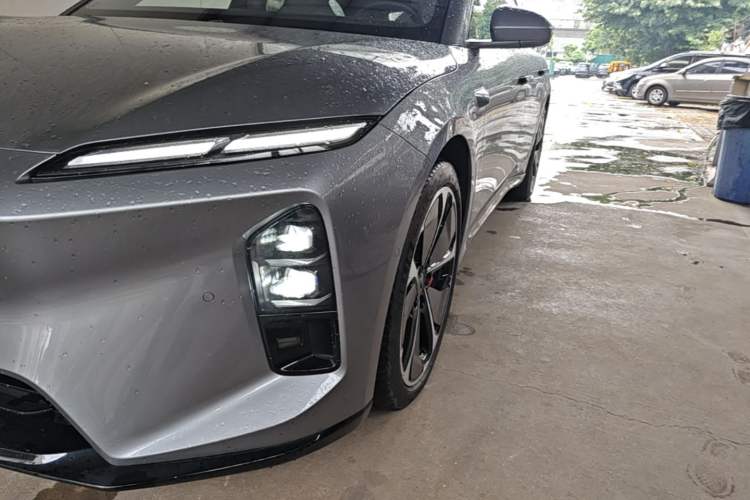 Used Nio ET5T 2025 75 kWh Touring Left Front Headlight