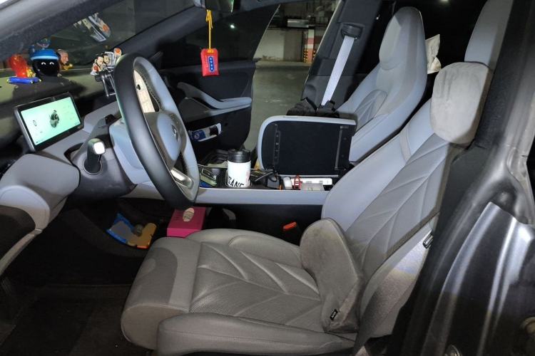 Used Nio ET5T 2025 75 kWh Touring Left Front Seat