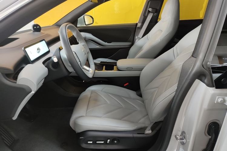 Used Nio ET5T 2025 Model Champion Commemorative Edition, 75kWh Touring Left Front Seat