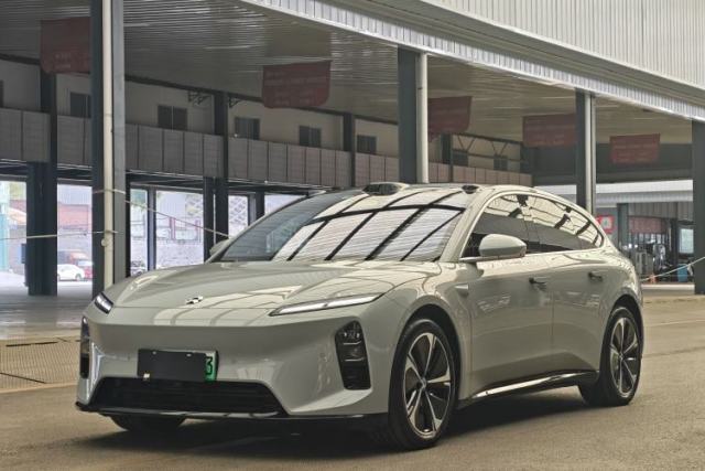 Used Nio ET5T 2025 75 kWh Touring