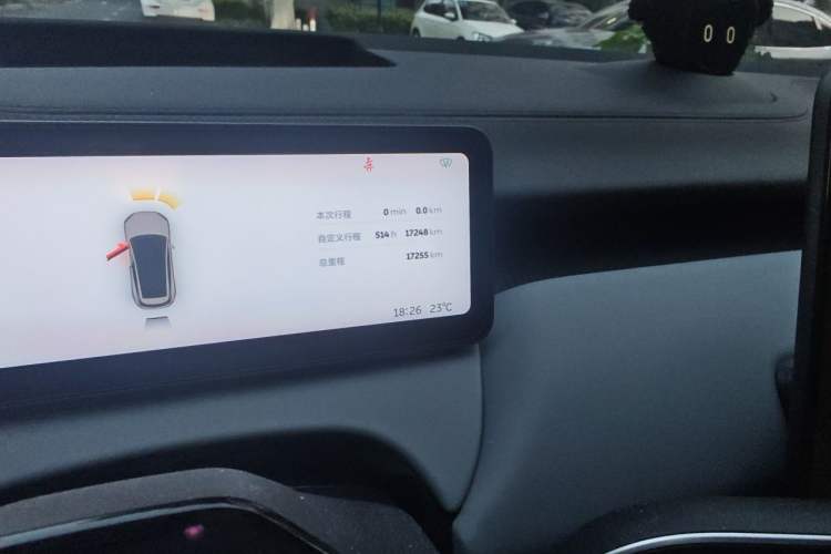 Used Nio ET5T 2025 Model Champion Commemorative Edition, 75kWh Touring Odometer Close Up