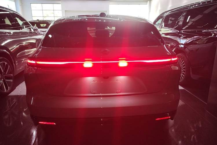 Used Nio ET5T 2025 75 kWh Touring Rear