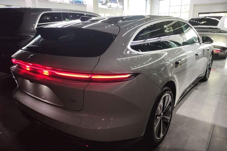 Used Nio ET5T 2025 75 kWh Touring Rear Right 45 Deg
