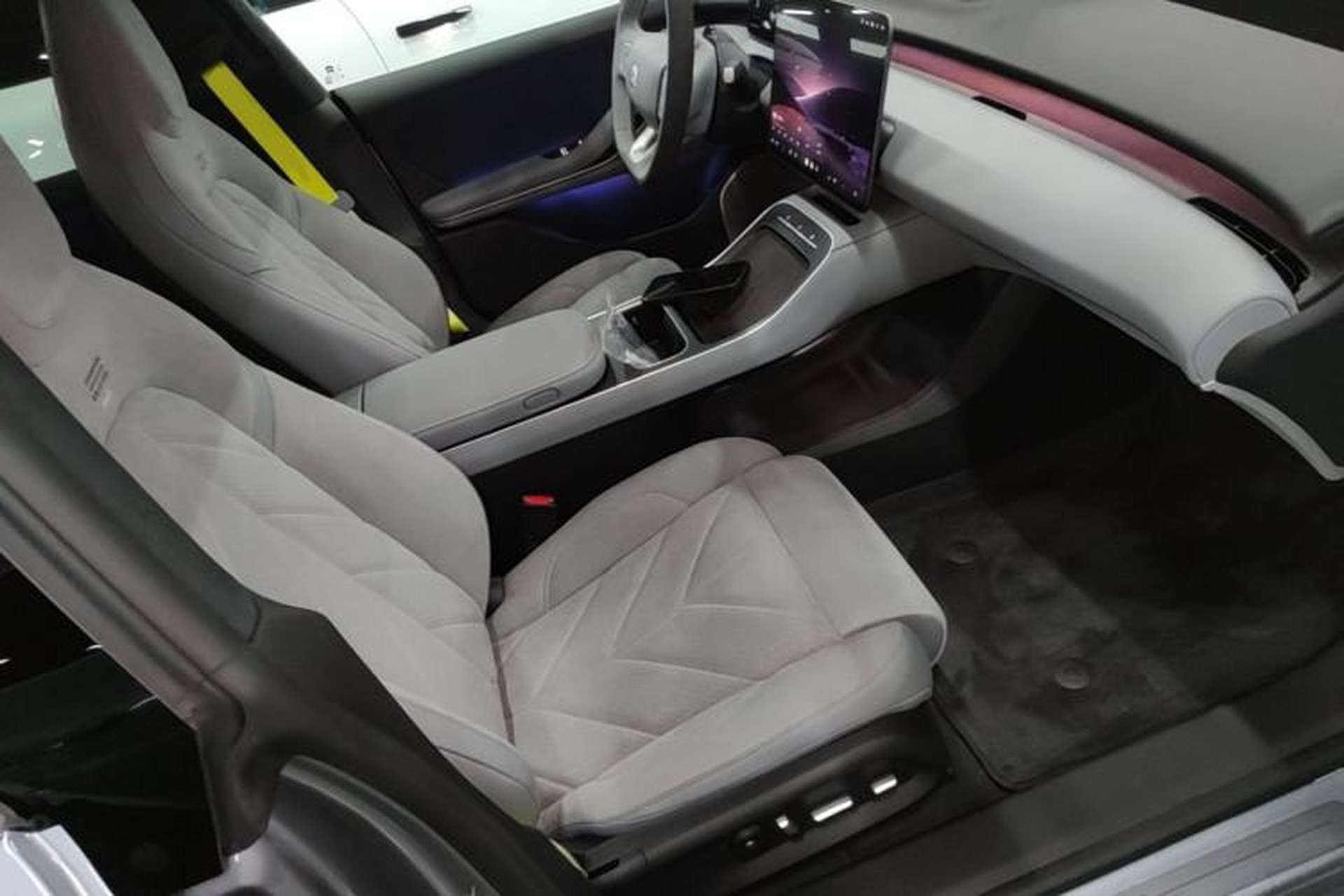 Used Nio ET5T 2025 Model Champion Commemorative Edition, 75kWh Touring Right Front Seat