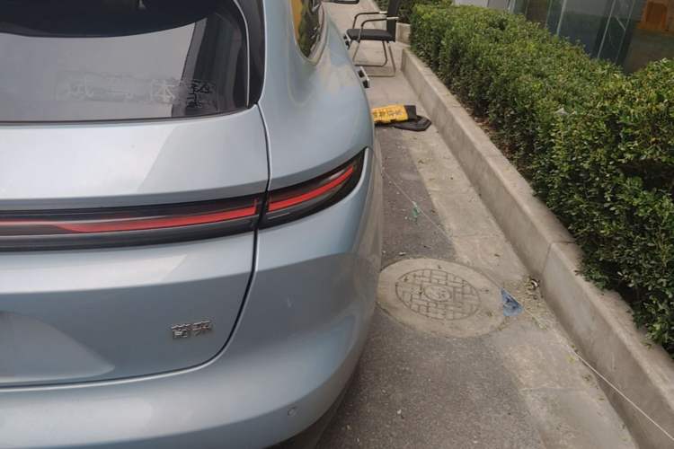Used Nio ET5T 2025 75 kWh Touring Right Rear Taillight