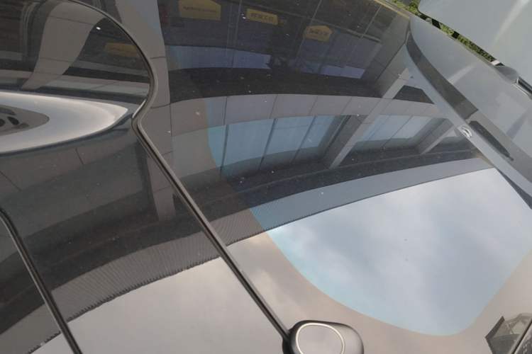 Used Nio ET5T 2025 75 kWh Touring Roof