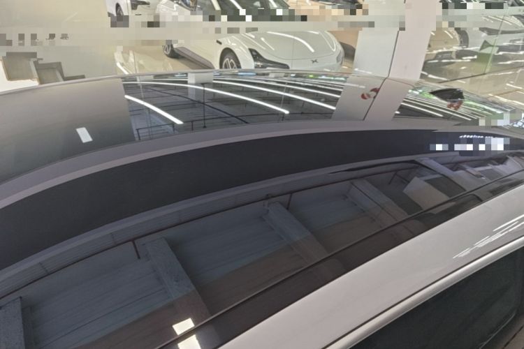 Used Nio ET5T 2025 75 kWh Touring Roof