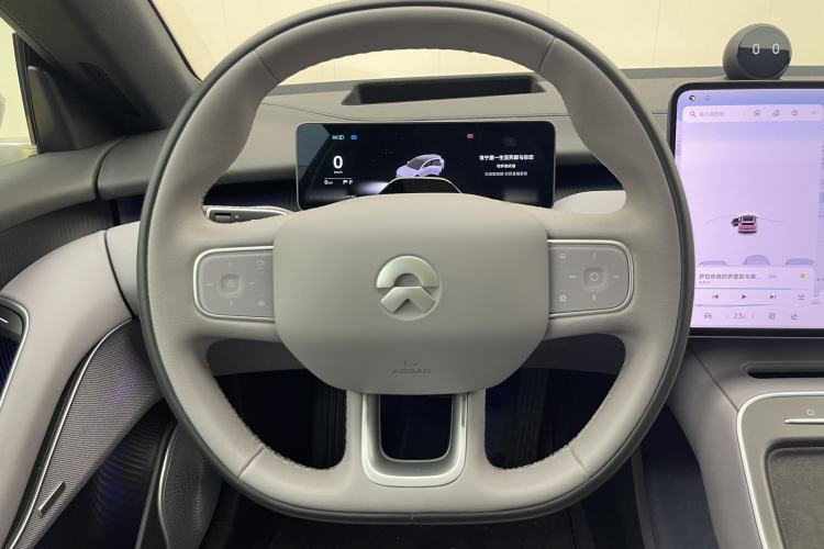 Used Nio ET5T 2025 75 kWh Touring Steering Wheel