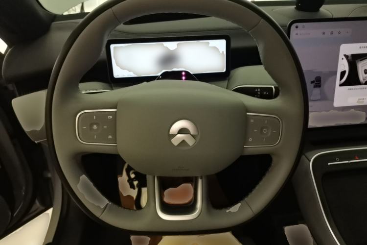 Used Nio ET5T 2025 75 kWh Touring Steering Wheel