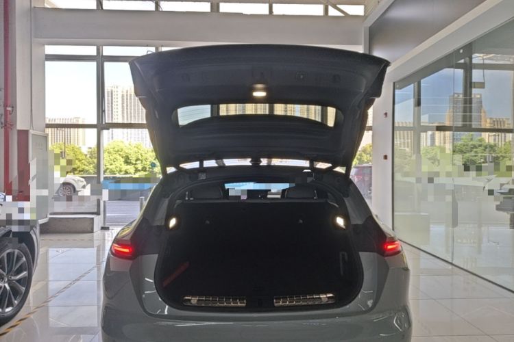 Used Nio ET5T 2025 75 kWh Touring Trunk