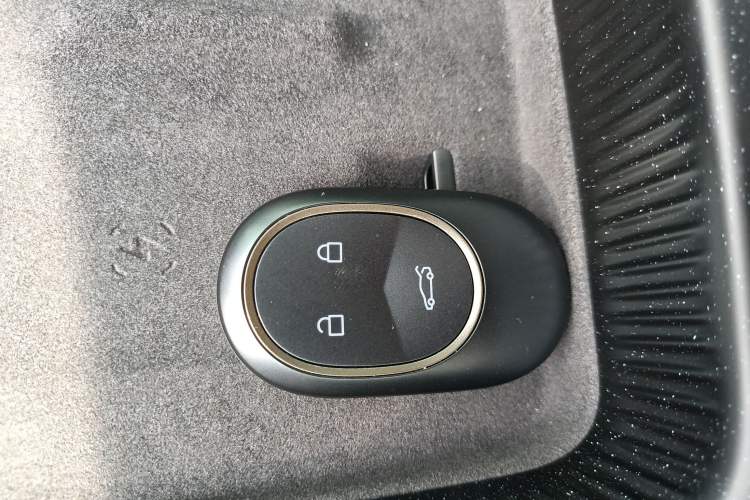 Used Nio ET5T 2025 100kWh Touring Vehicle Key