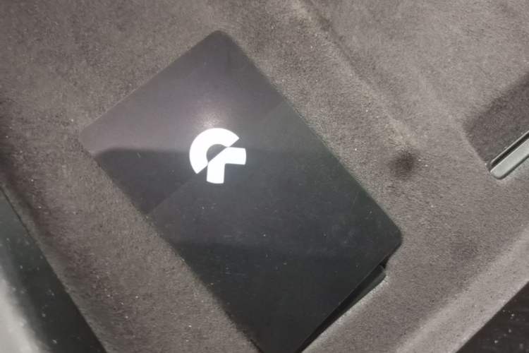 Used Nio ET5T 2025 75 kWh Touring Vehicle Key