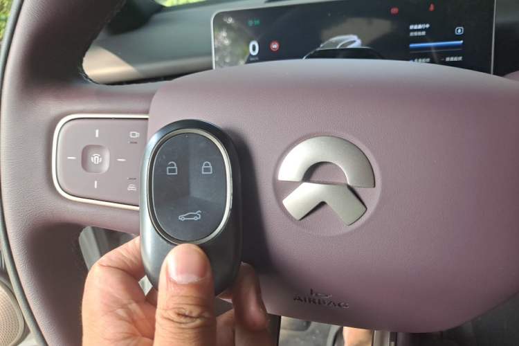 Used Nio ET5T 2025 75 kWh Touring Vehicle Key