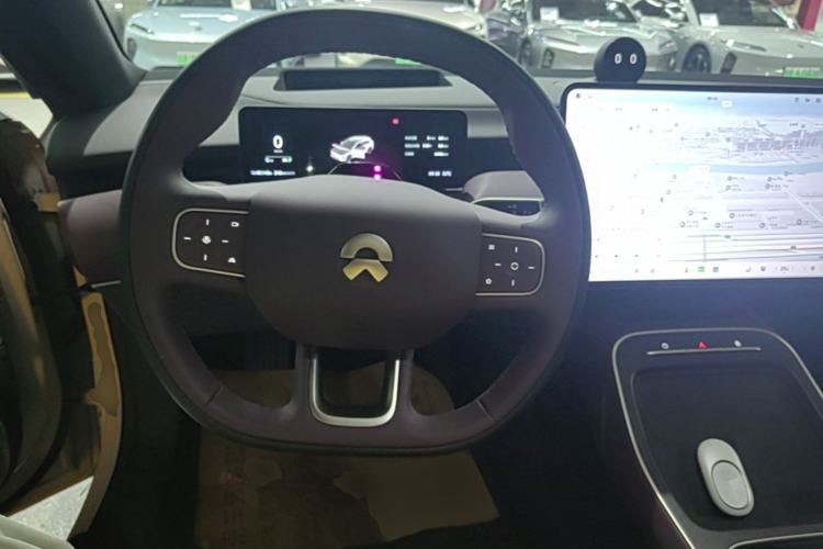 Used Nio ET5T 2025 75 kWh Touring Steering Wheel